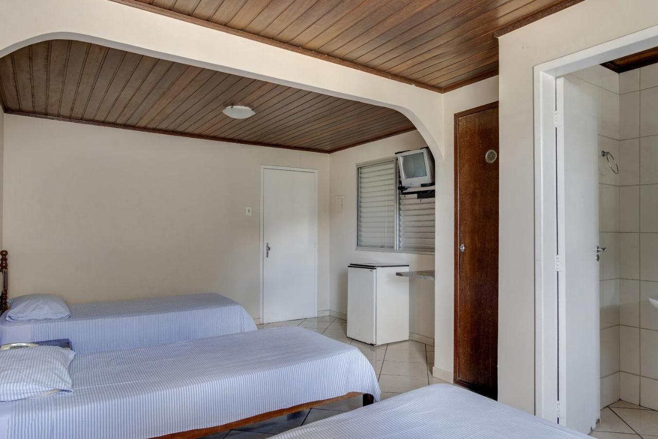 Hotel Estrela Do Vale Ипатинга Екстериор снимка
